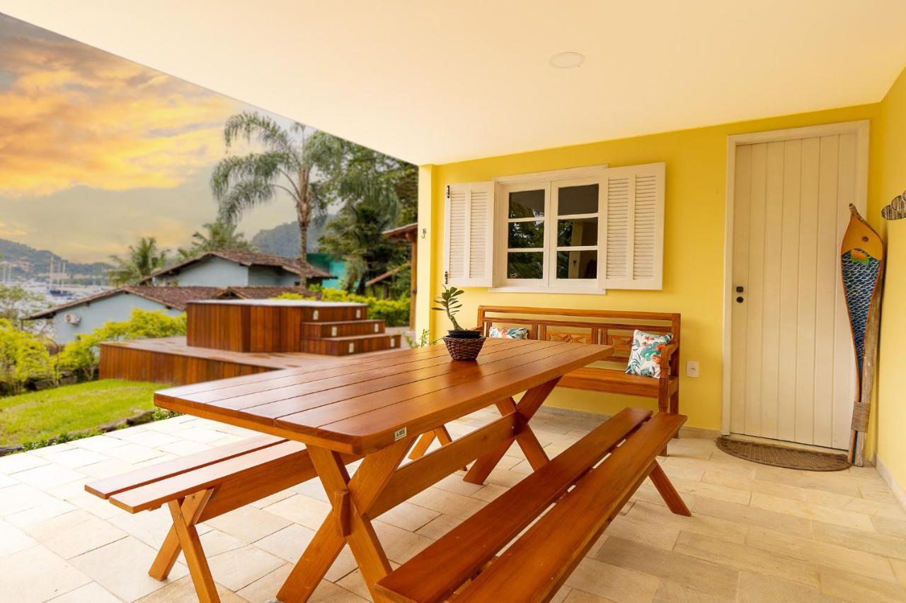 Casa Amarela Bed and Breakfast Angra dos Reis Exteriör bild