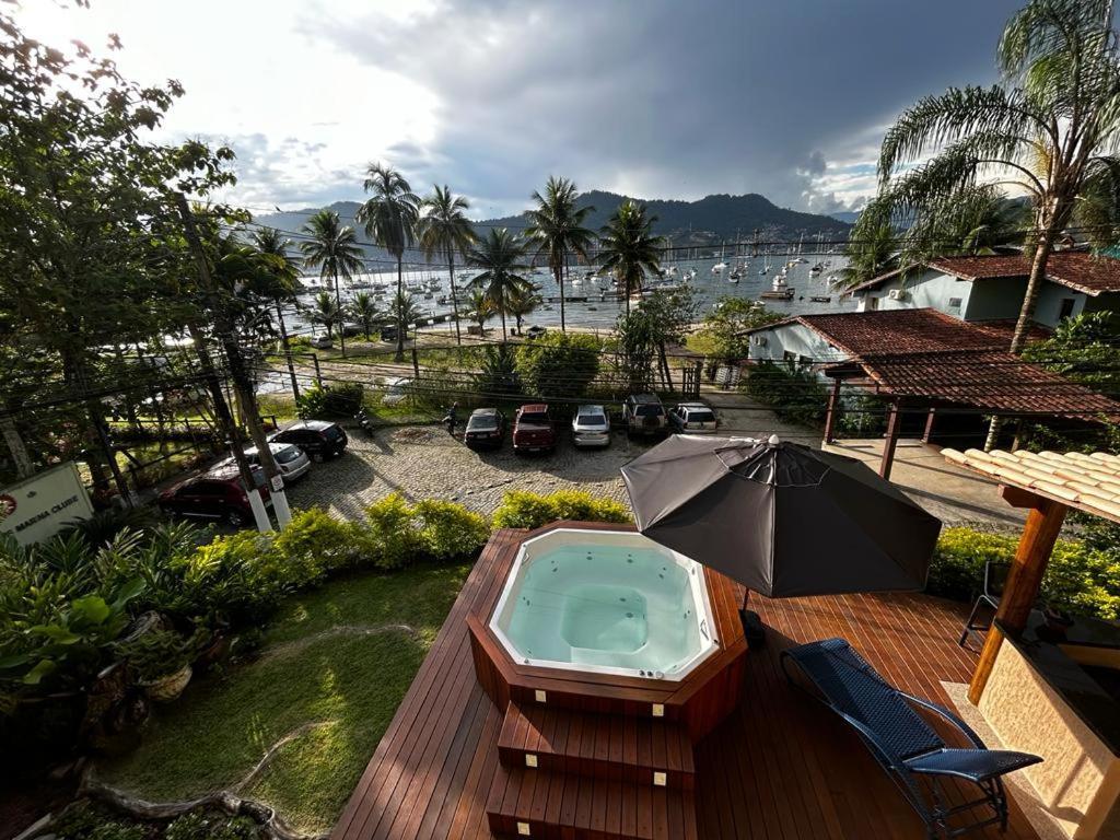 Casa Amarela Bed and Breakfast Angra dos Reis Exteriör bild