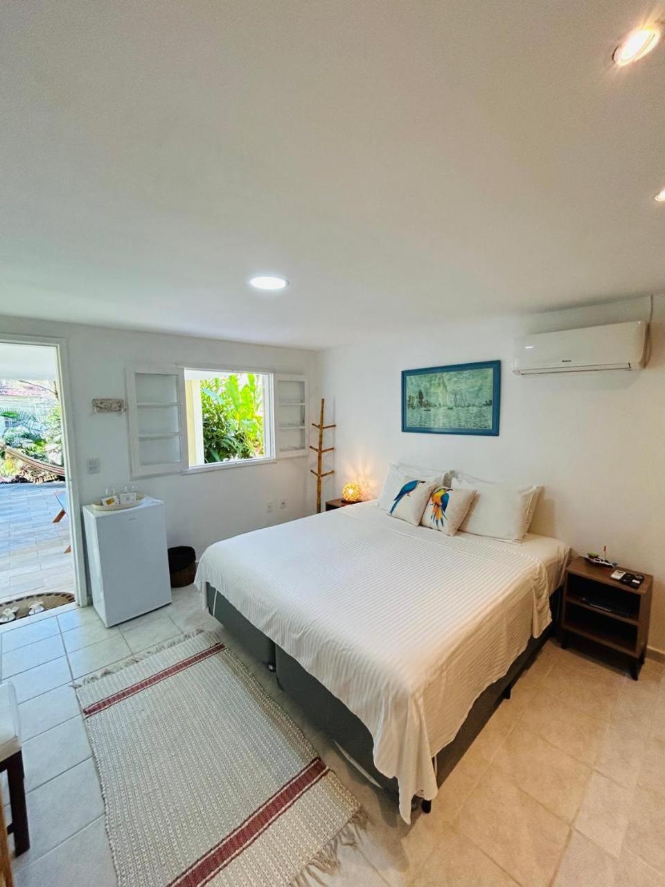 Casa Amarela Bed and Breakfast Angra dos Reis Exteriör bild